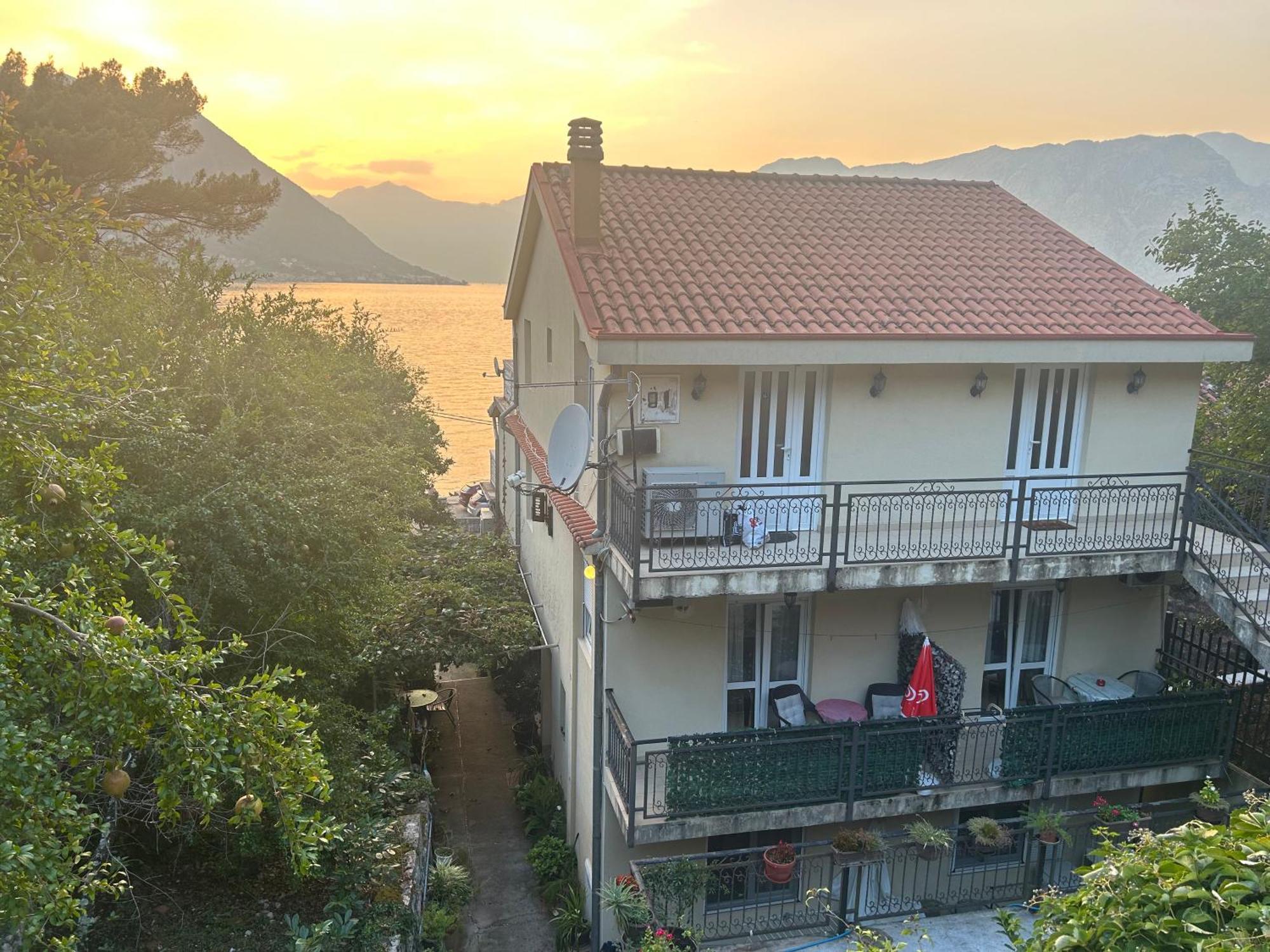 קוטור Studio On The Coast, With A View Of The Sunrise,Free We-Fi מראה חיצוני תמונה